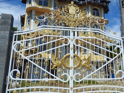 Golden gates to home